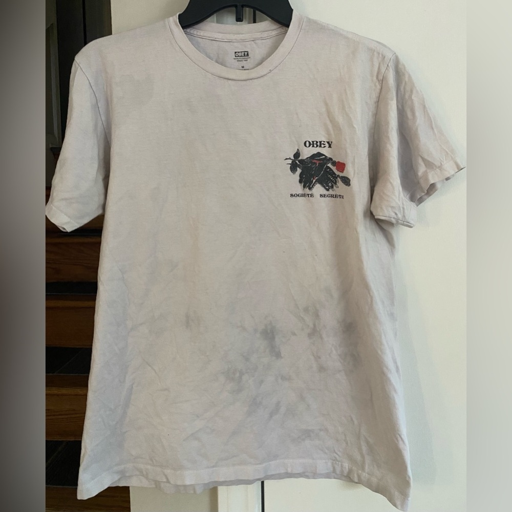 OBEY mens t-shirt